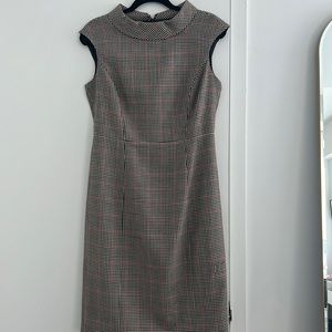 Brooks Brothers Houndstooth Shift Dress - Size 6